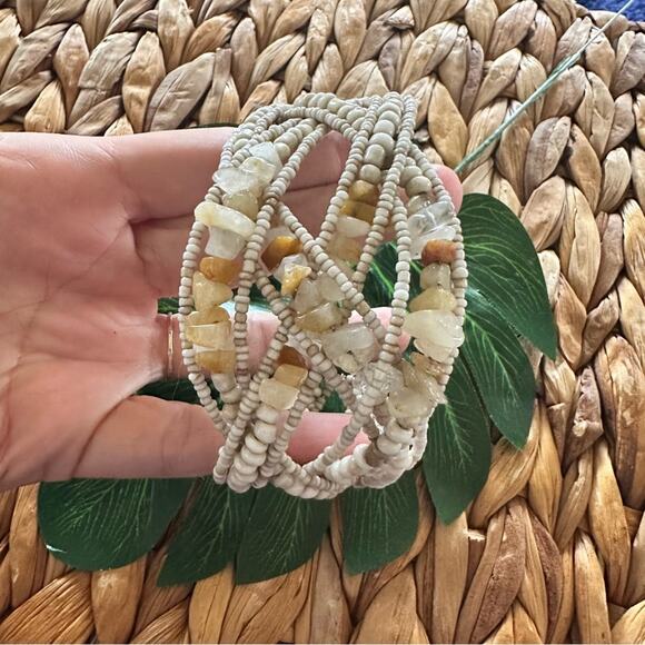 BOGO FREE BEADED STONE STRETCH BRACELET - Picture 3 of 6